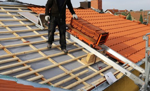 hero-img-02 Roof Repair 2 1